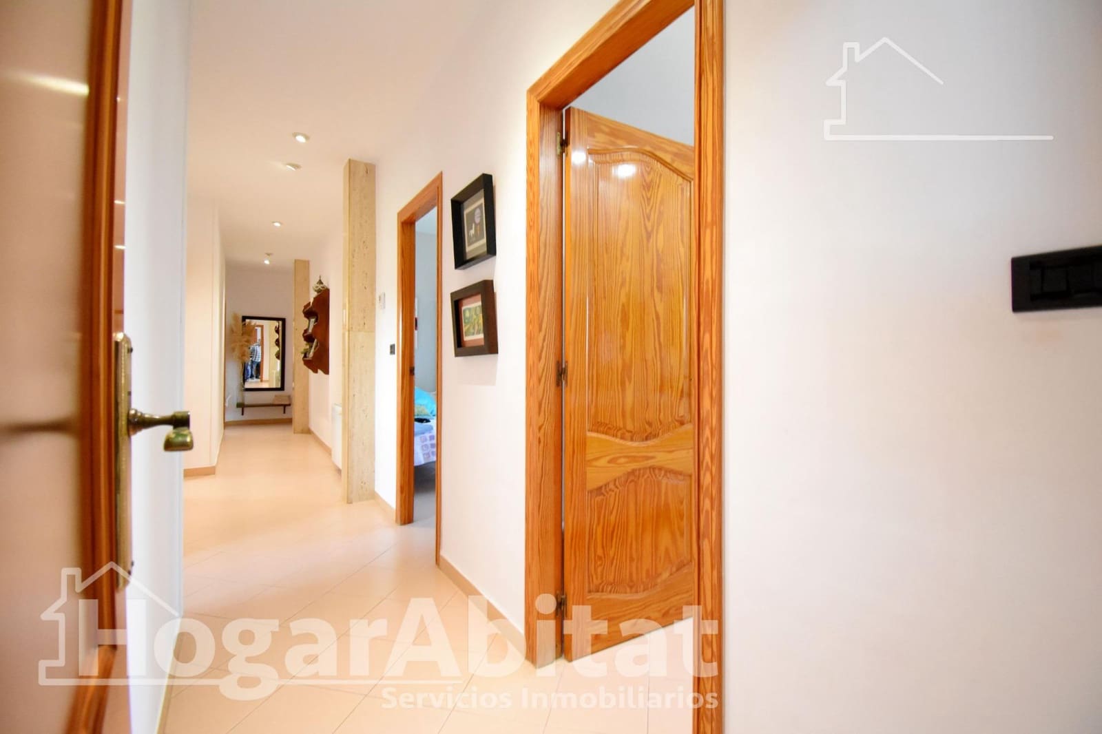 7 bedroom Villa for sale in Oliva with pool garage - € 1,650,000 (Ref: 9732189)