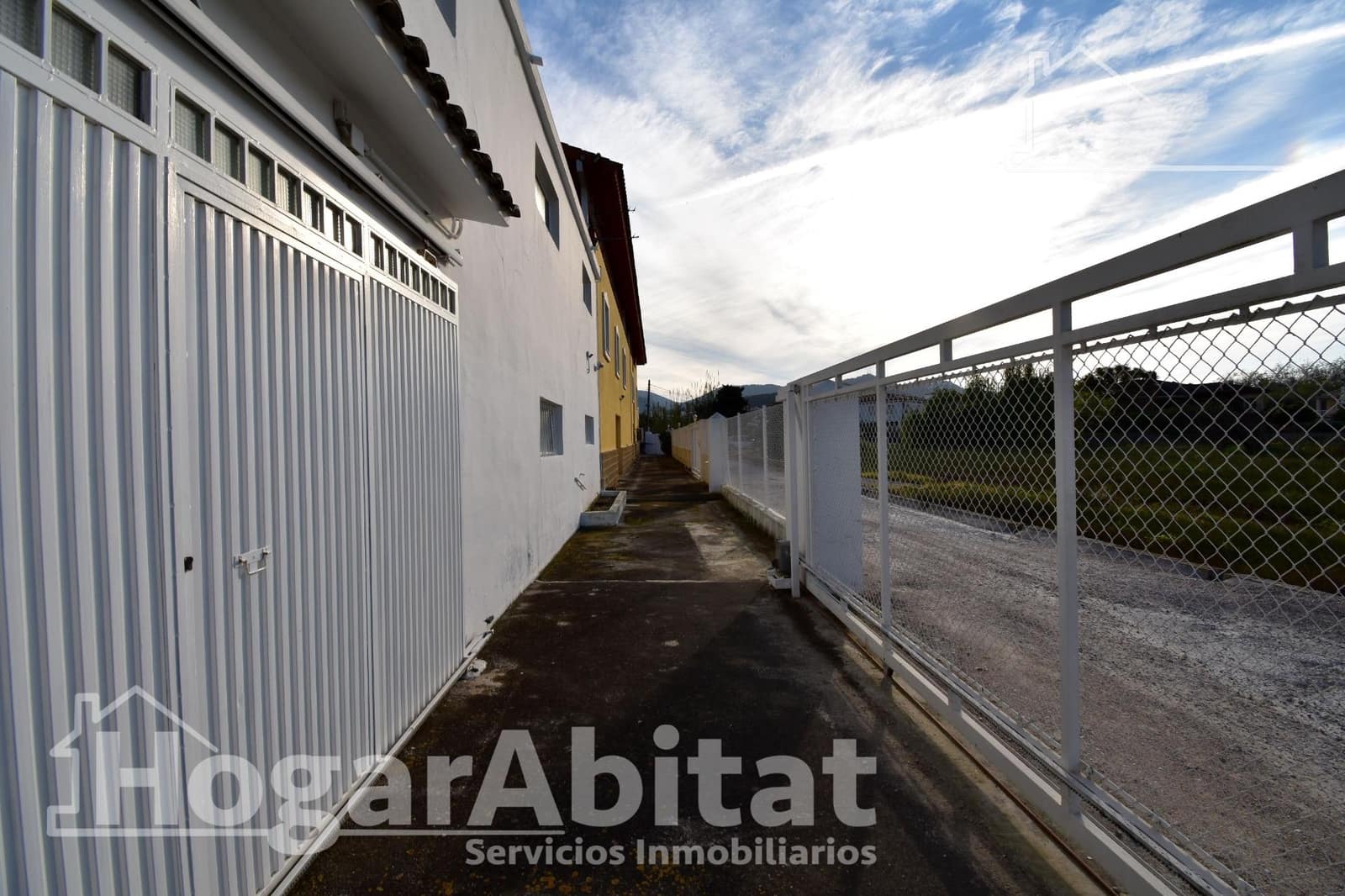 7 bedroom Villa for sale in Oliva with pool garage - € 1,650,000 (Ref: 9732189)