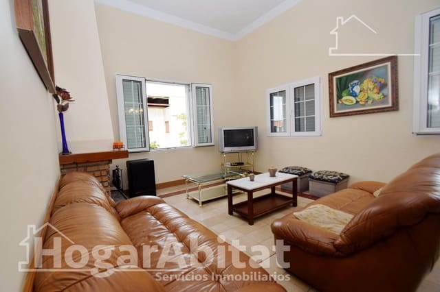 10 Zimmer Villa zu verkaufen in Benicull mit Pool Garage - 565.250 € (Ref: 9732196)