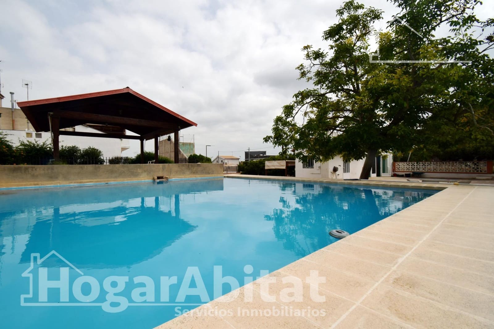 10 bedroom Villa for sale in Benicull with pool garage - € 565,250 (Ref: 9732196)