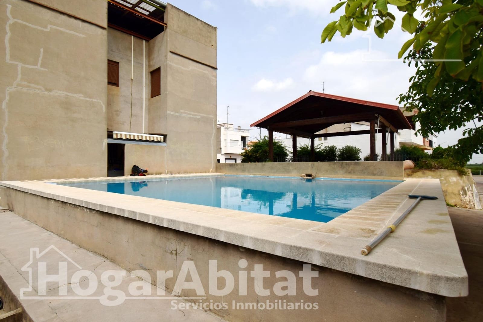 10 bedroom Villa for sale in Benicull with pool garage - € 565,250 (Ref: 9732196)