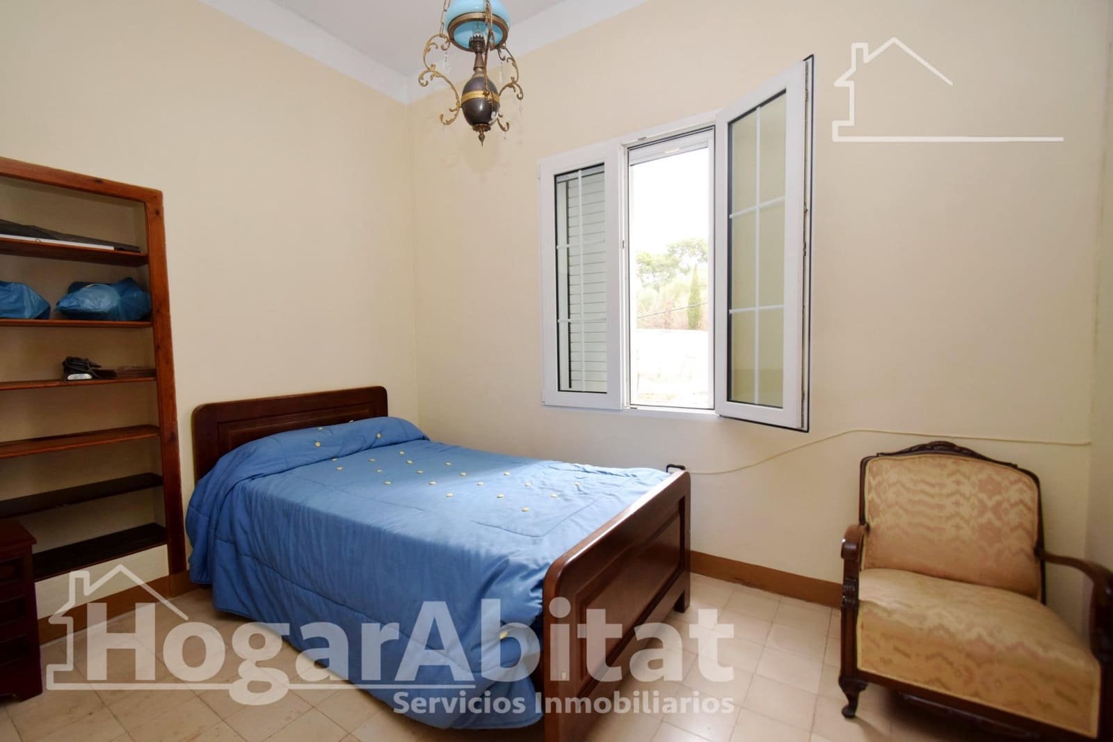 10 bedroom Villa for sale in Benicull with pool garage - € 565,250 (Ref: 9732196)