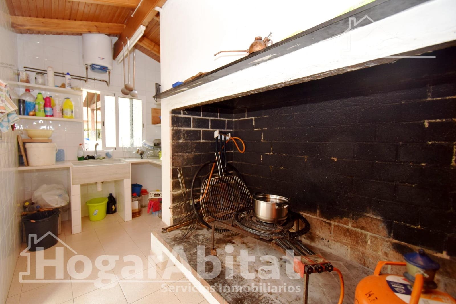 10 bedroom Villa for sale in Benicull with pool garage - € 565,250 (Ref: 9732196)