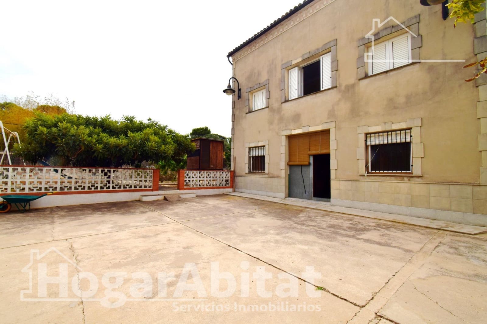 10 bedroom Villa for sale in Benicull with pool garage - € 565,250 (Ref: 9732196)