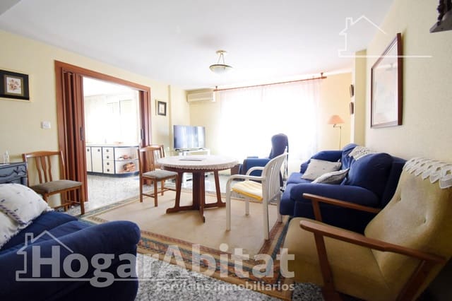 4 quarto Casa em Banda para venda em Gandia com garagem - 450 000 € (Ref: 9732199)