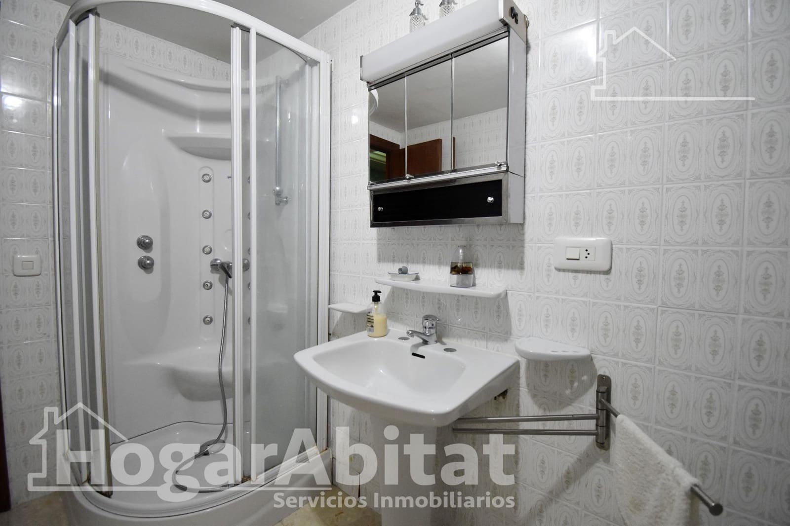 4 quarto Casa em Banda para venda em Gandia com garagem - 450 000 € (Ref: 9732199)