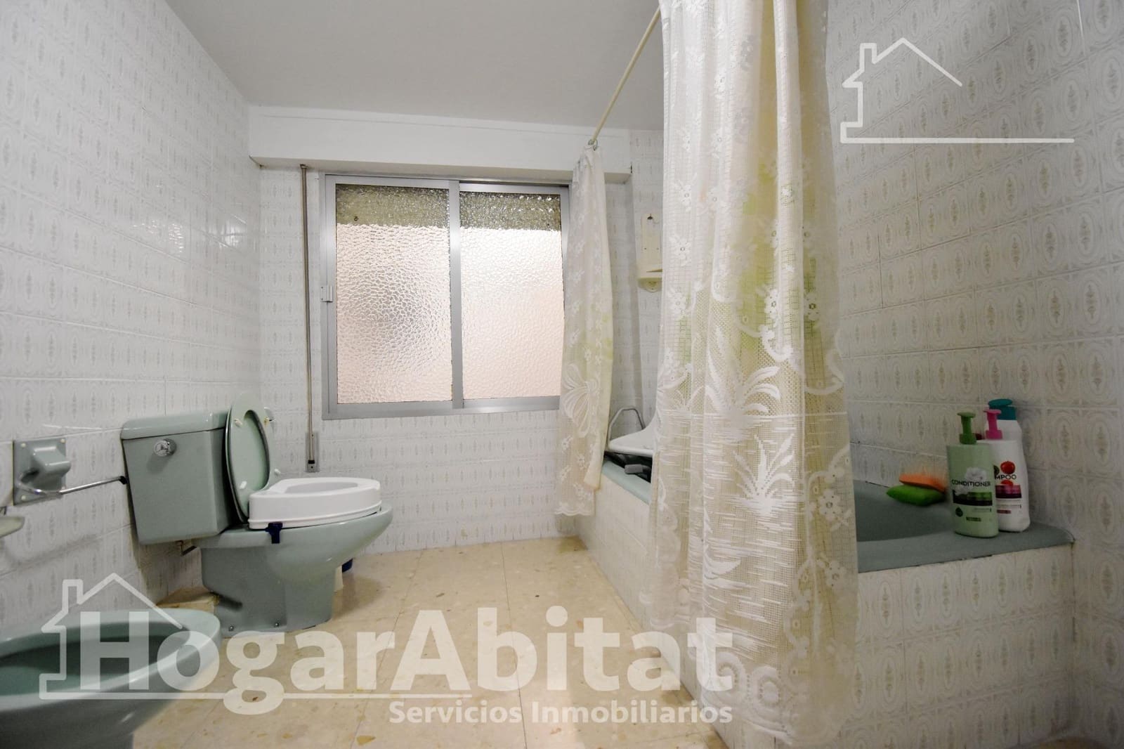 4 quarto Casa em Banda para venda em Gandia com garagem - 450 000 € (Ref: 9732199)