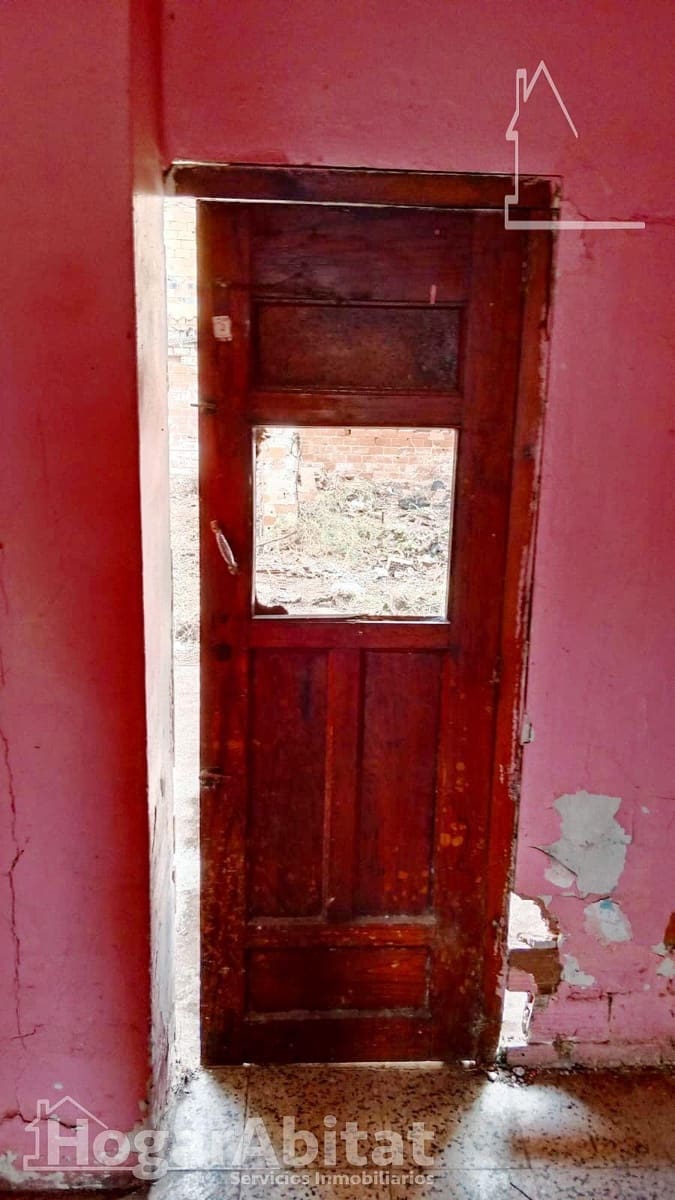 3 bedroom Townhouse for sale in Alginet - € 65,000 (Ref: 9732200)