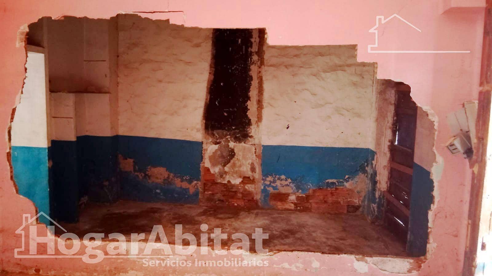 3 bedroom Townhouse for sale in Alginet - € 65,000 (Ref: 9732200)