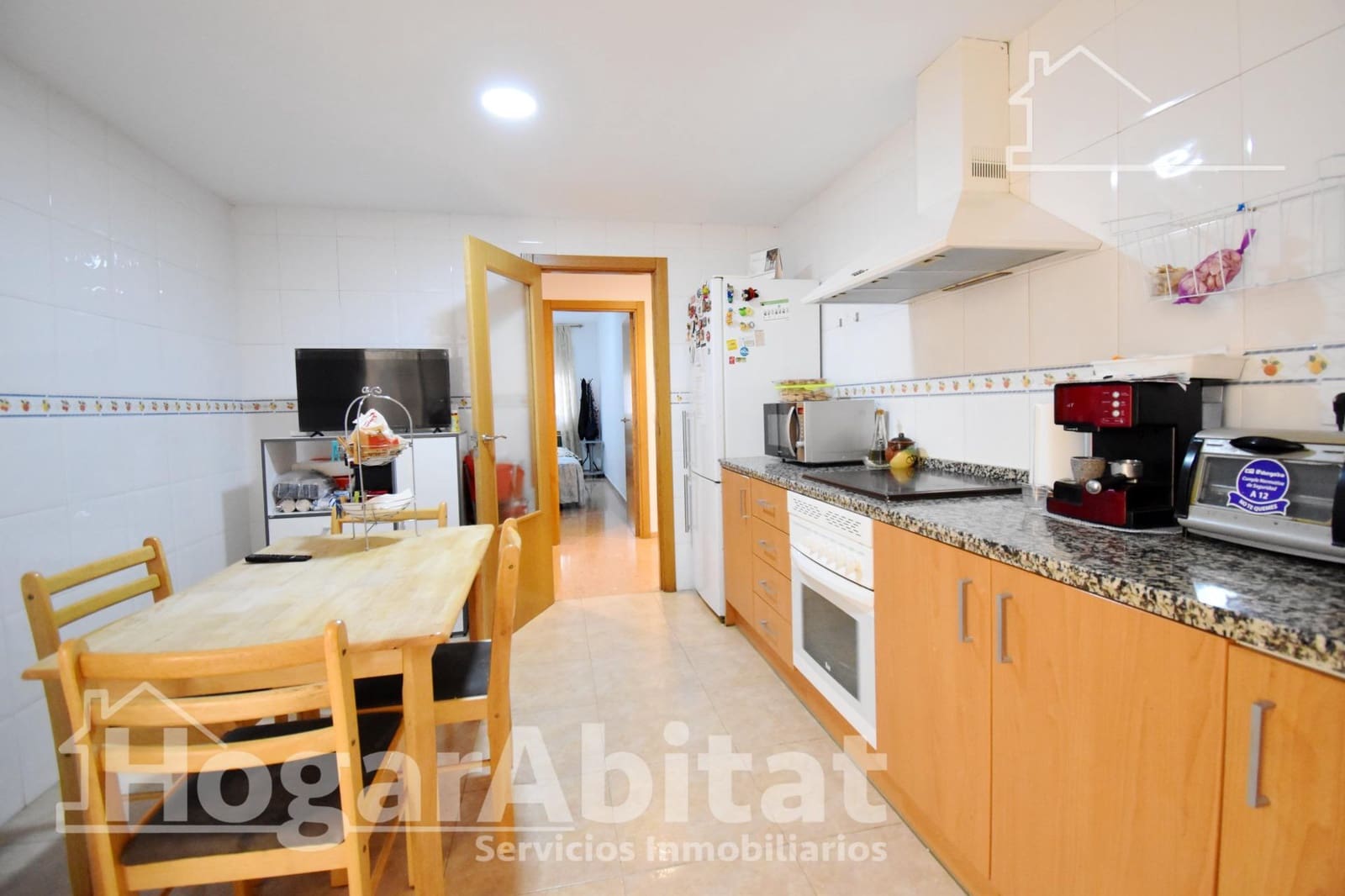 3 chambre Appartement à vendre à Piles avec garage - 160 000 € (Ref: 9735626)