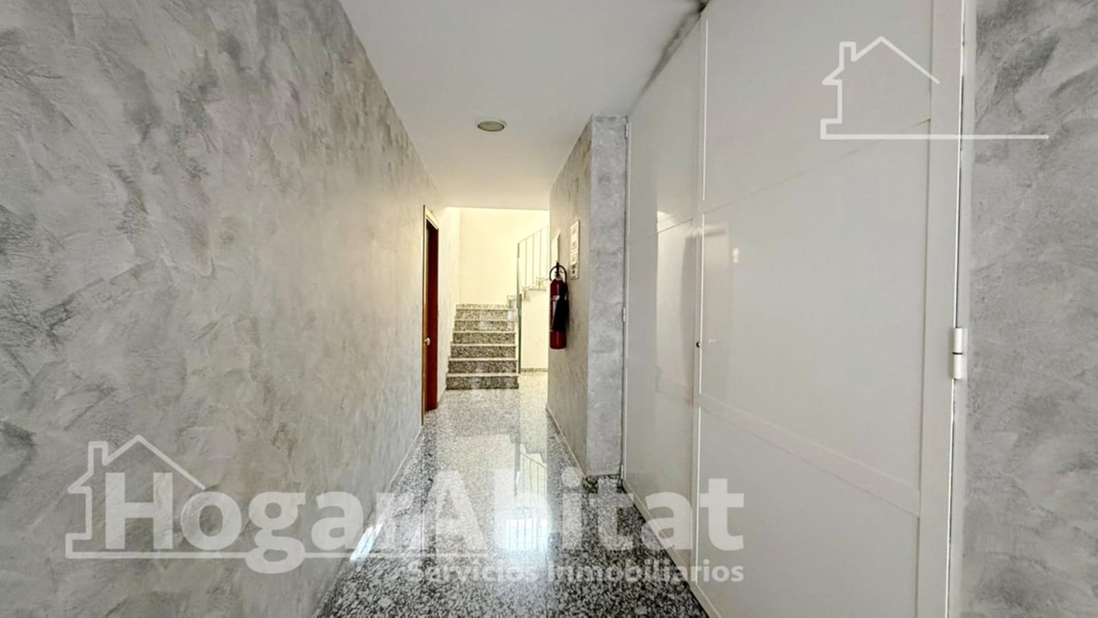 3 chambre Appartement à vendre à Piles avec garage - 160 000 € (Ref: 9735626)