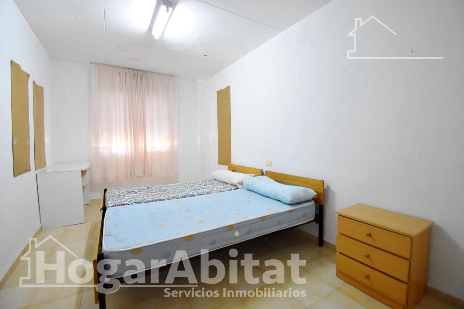 17 bedroom Villa for sale in Barx with pool garage - € 400,000 (Ref: 9735630)