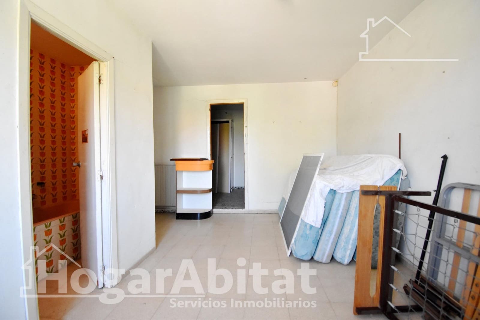 17 bedroom Villa for sale in Barx with pool garage - € 400,000 (Ref: 9735630)