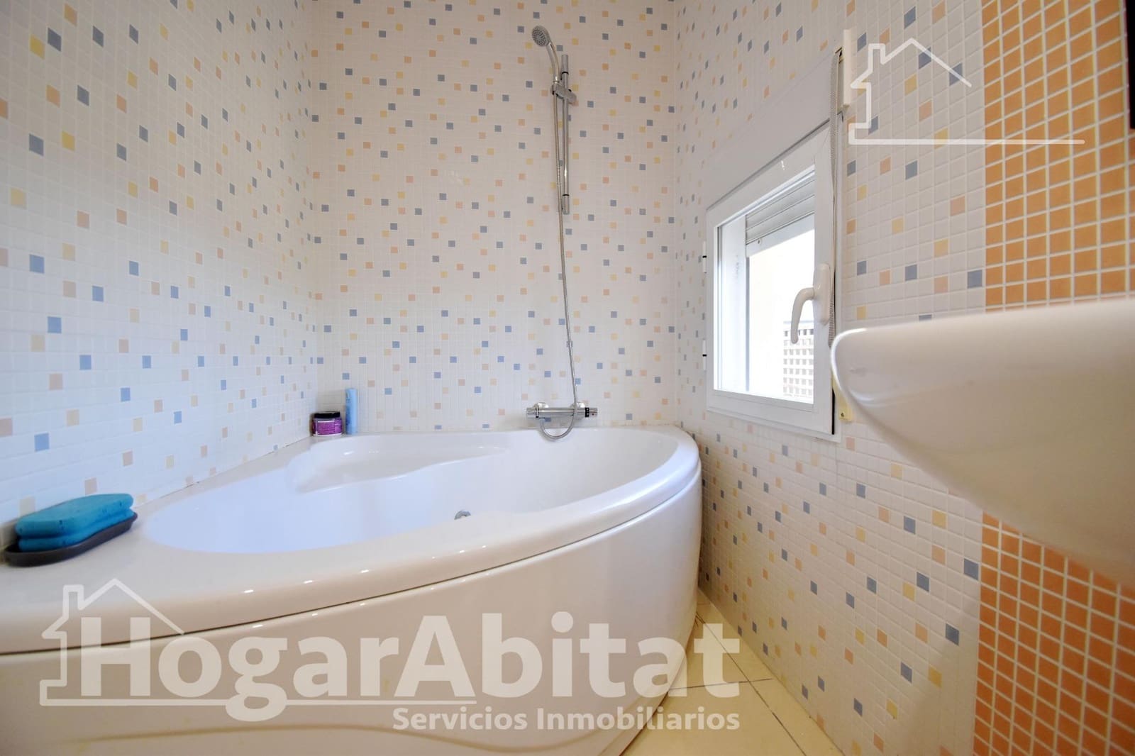 3 bedroom Villa for sale in Almiserat / Almisera with pool garage - € 170,000 (Ref: 9735634)