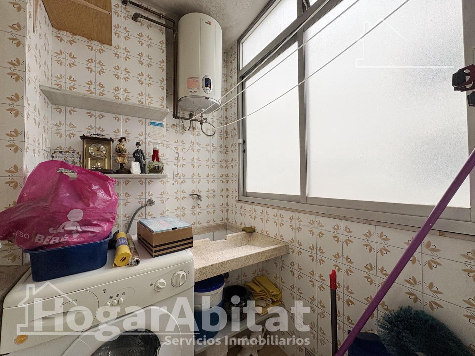 4 bedroom Flat for sale in Tavernes de la Valldigna - € 140,000 (Ref: 9735635)