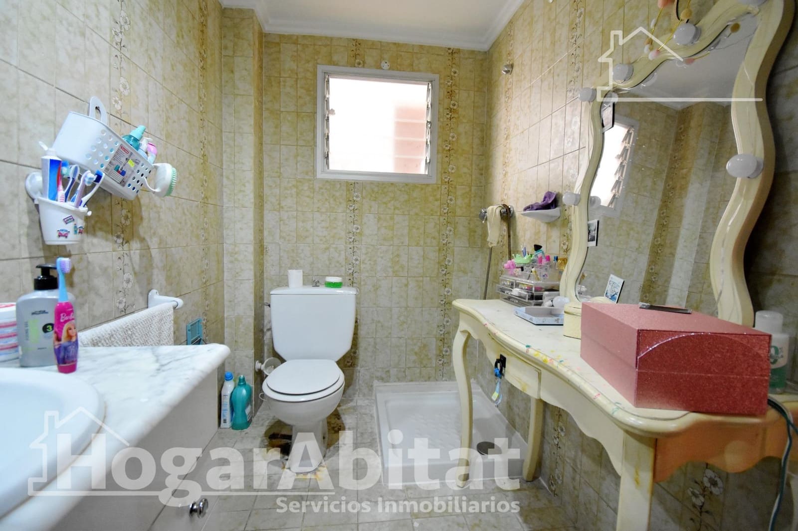 4 bedroom Flat for sale in Oliva - € 135,000 (Ref: 9735637)