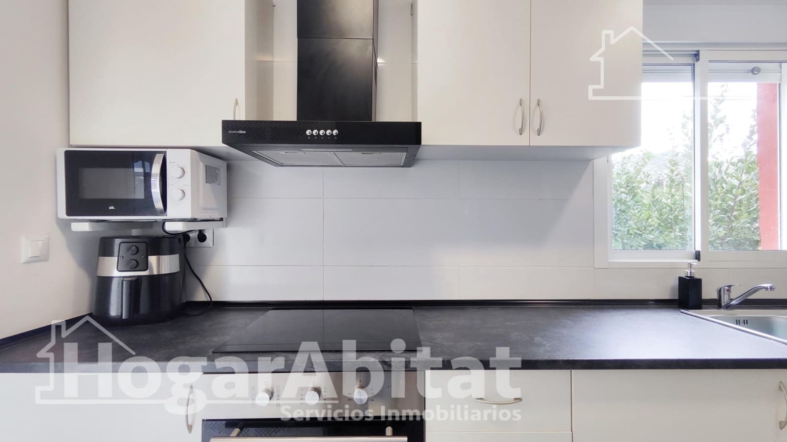 Chalet de 3 habitaciones en Gandia en venta con piscina garaje - 285.000 € (Ref: 9735644)