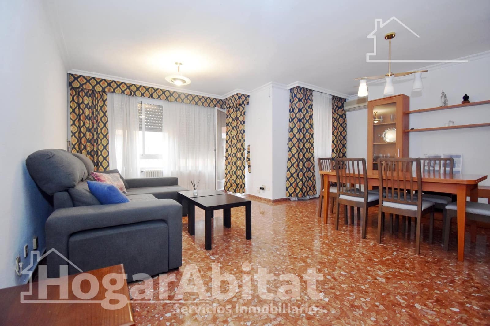 Piso de 3 habitaciones en Castelló de la Plana en venta con garaje - 179.900 € (Ref: 9735645)