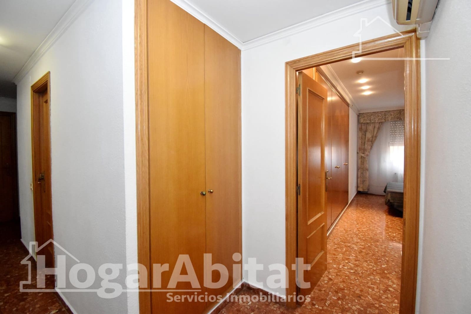 Piso de 3 habitaciones en Castelló de la Plana en venta con garaje - 179.900 € (Ref: 9735645)