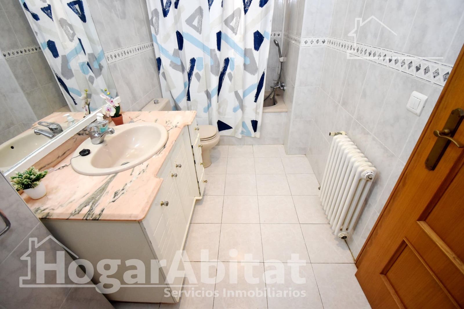 Piso de 3 habitaciones en Castelló de la Plana en venta con garaje - 179.900 € (Ref: 9735645)