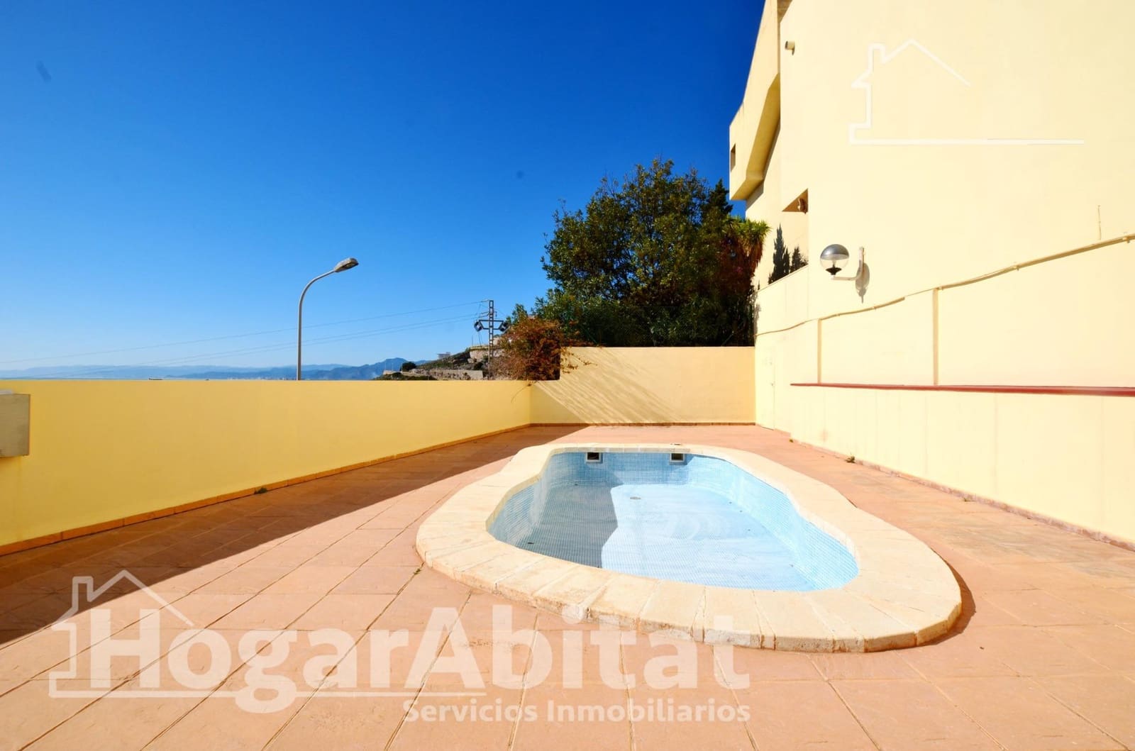 2 bedroom Flat for sale in Cullera with pool garage - € 210,000 (Ref: 9735646)