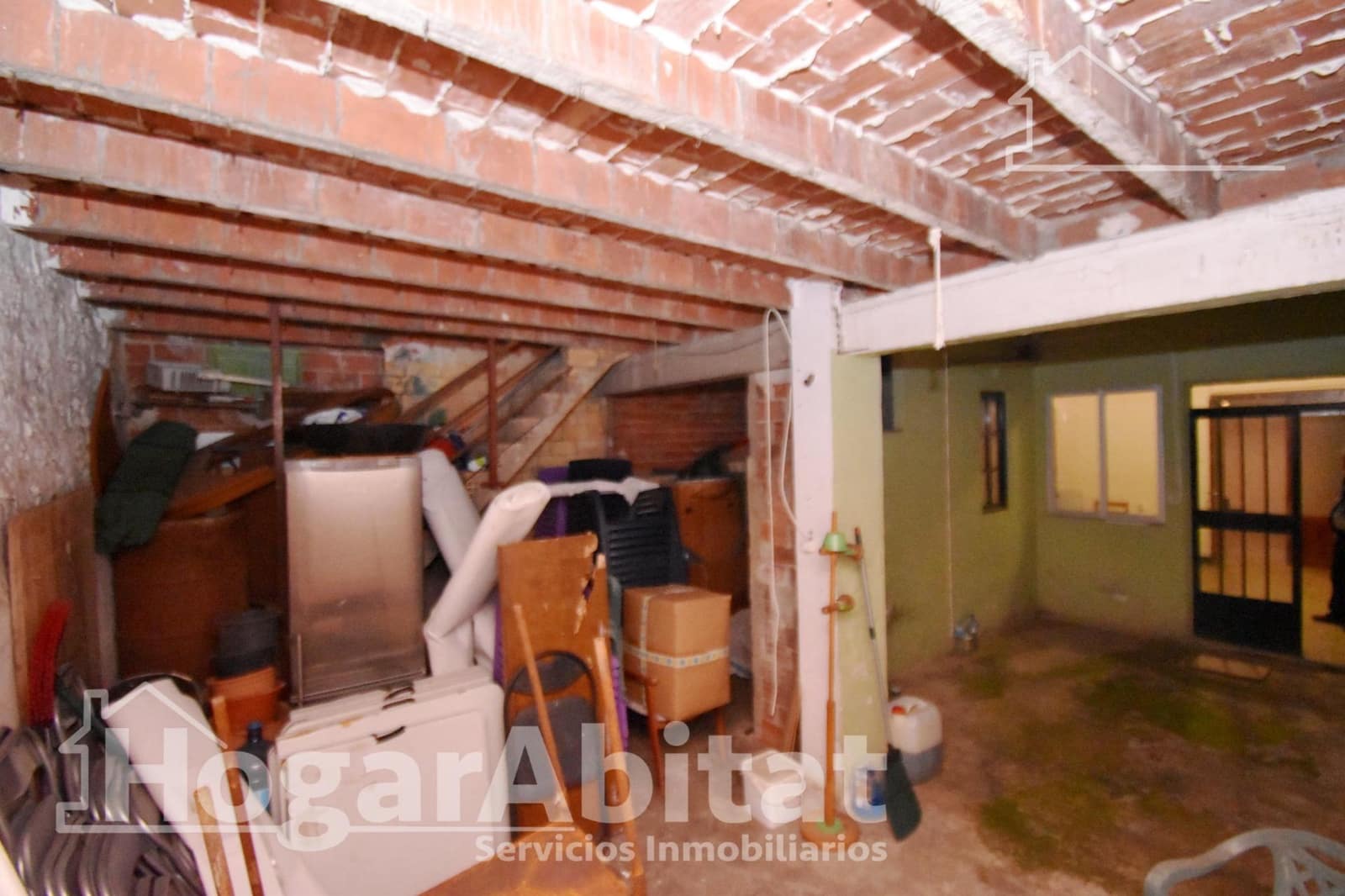 4 bedroom Townhouse for sale in Carcaixent - € 145,000 (Ref: 9735648)