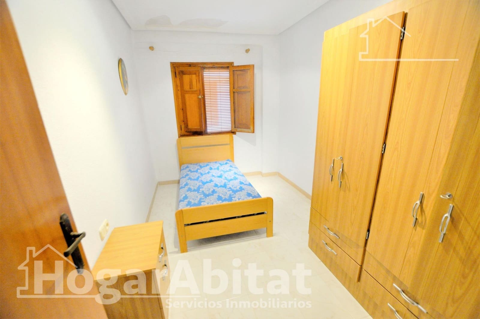 5 bedroom Townhouse for sale in Rafelbunyol with garage - € 244,000 (Ref: 9735652)