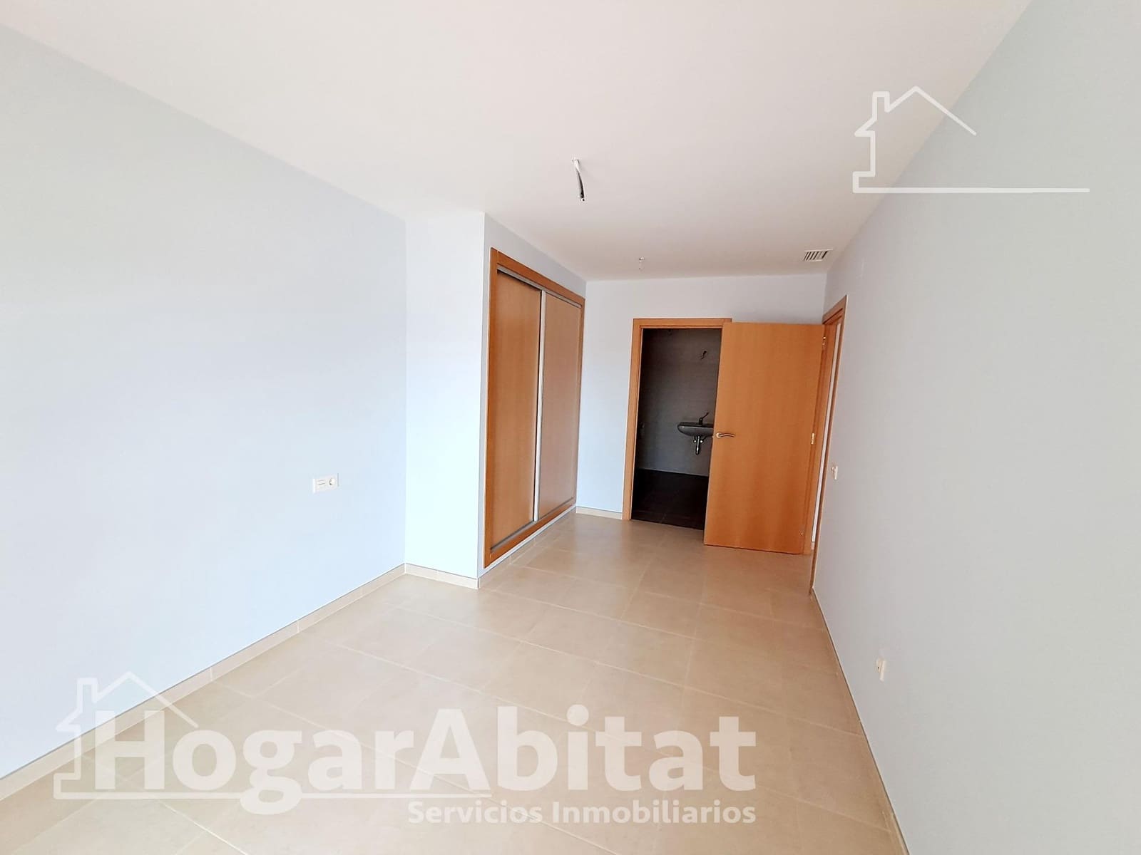 3 bedroom Apartment for sale in Oropesa  with pool garage - € 228,000 (Ref: 9738601)