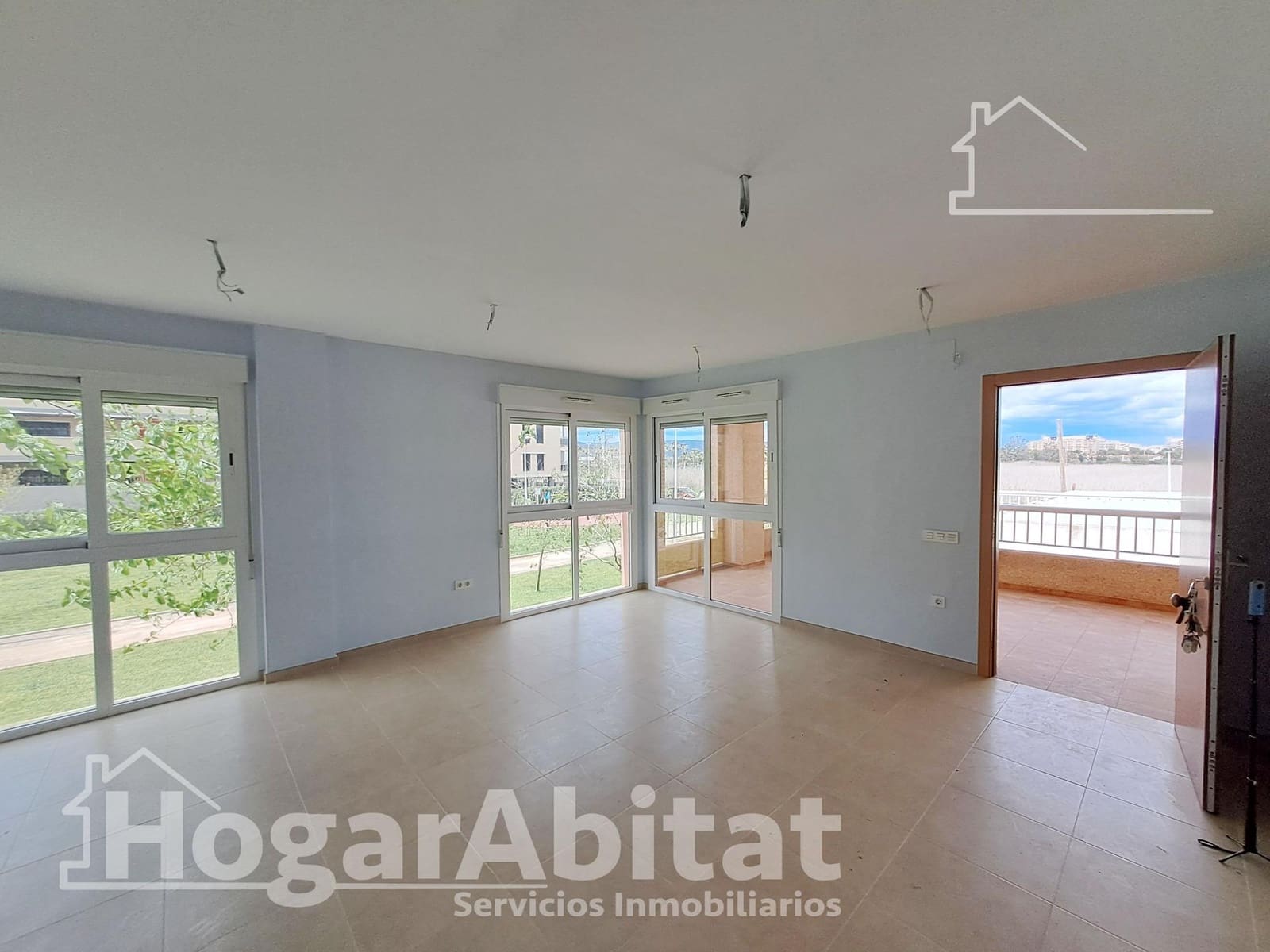 3 bedroom Apartment for sale in Oropesa  with pool garage - € 228,000 (Ref: 9738601)