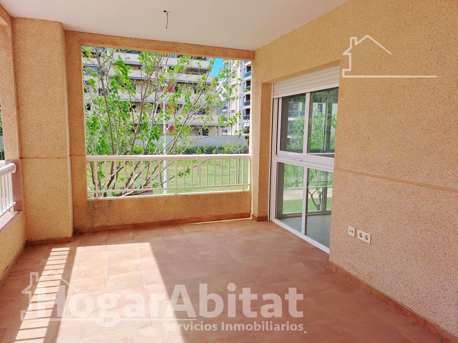 3 bedroom Apartment for sale in Oropesa  with pool garage - € 228,000 (Ref: 9738601)