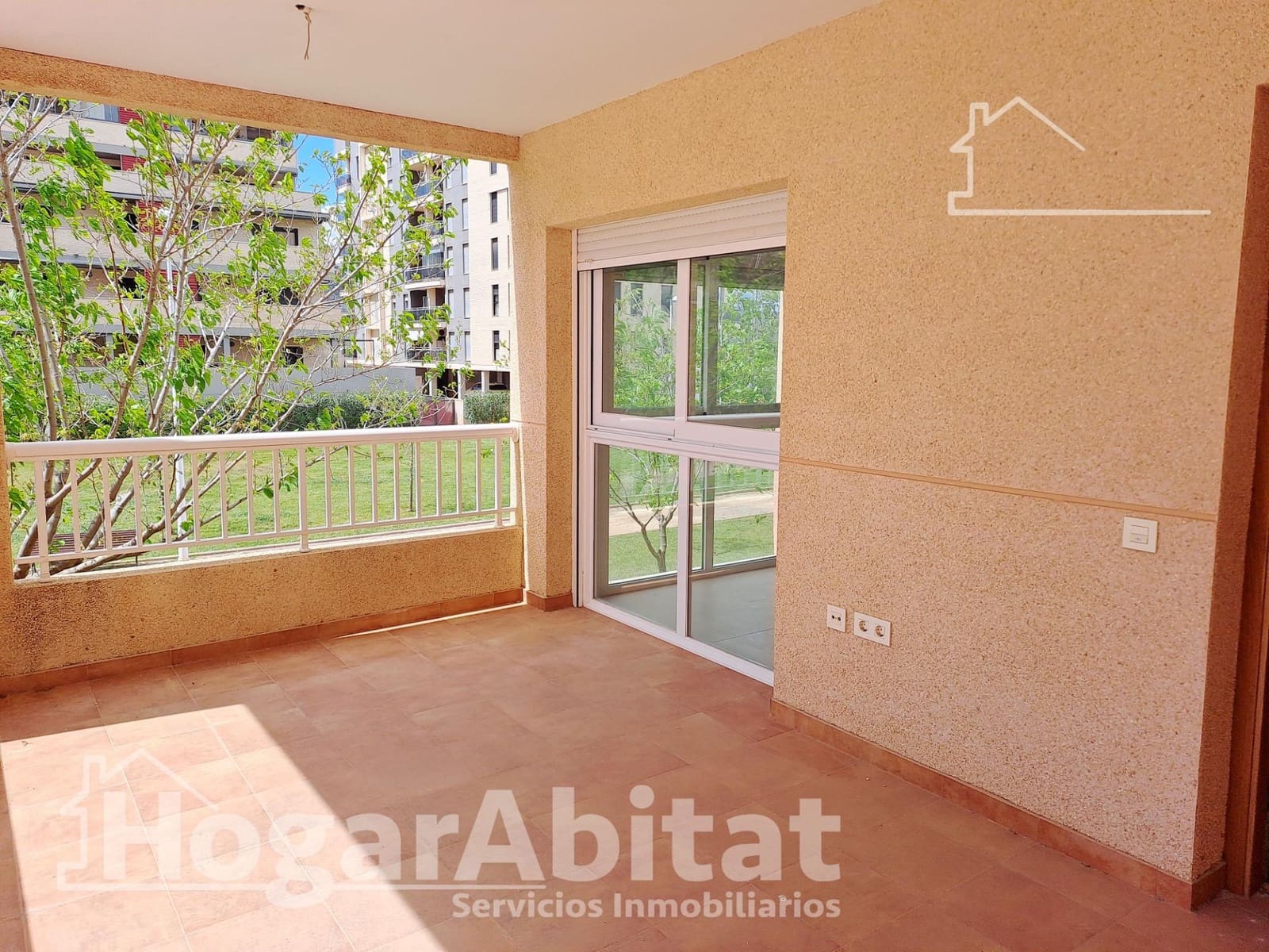 3 bedroom Apartment for sale in Oropesa  with pool garage - € 228,000 (Ref: 9738601)