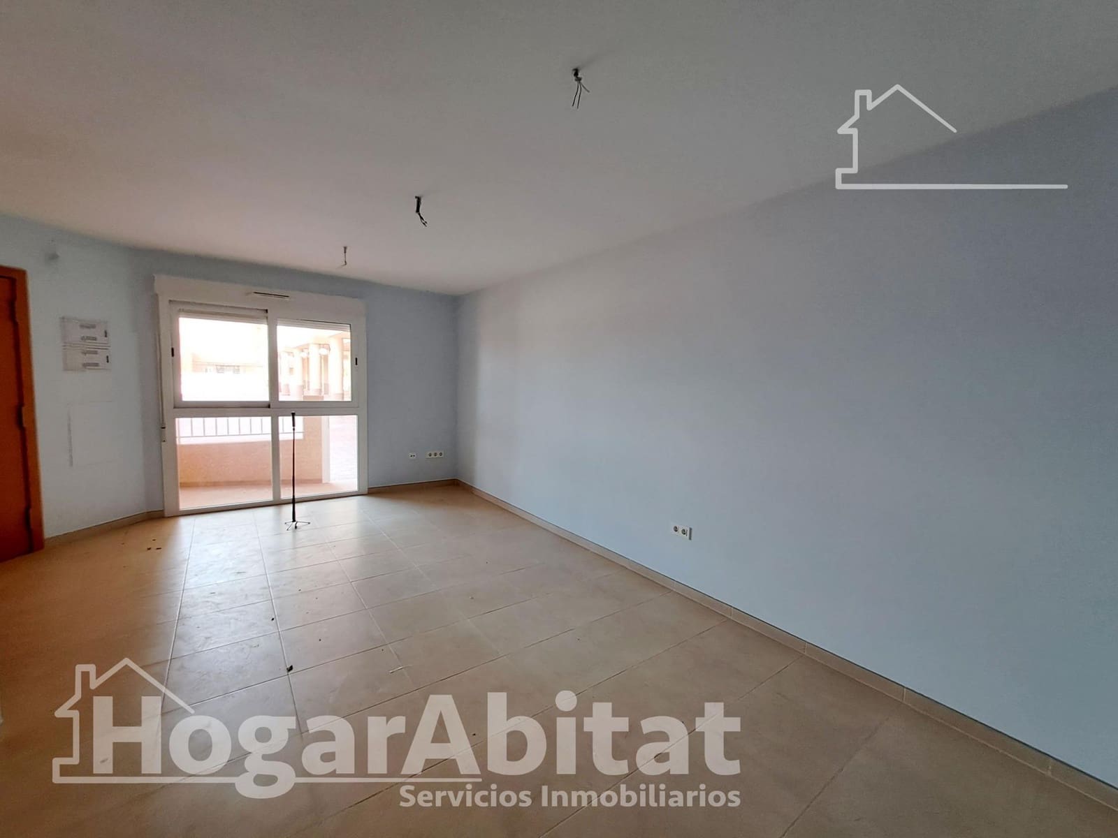 3 bedroom Flat for sale in Oropesa  with pool garage - € 225,000 (Ref: 9738602)