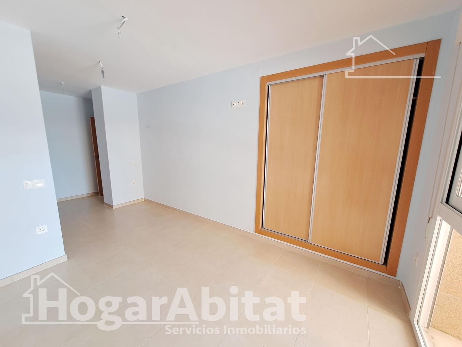 3 bedroom Flat for sale in Oropesa  with pool garage - € 225,000 (Ref: 9738602)