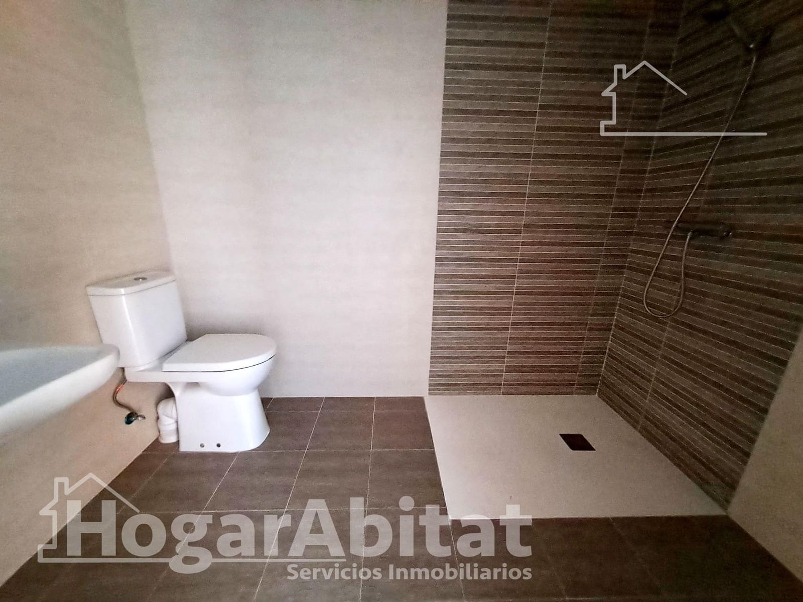 3 bedroom Flat for sale in Oropesa  with pool garage - € 225,000 (Ref: 9738602)