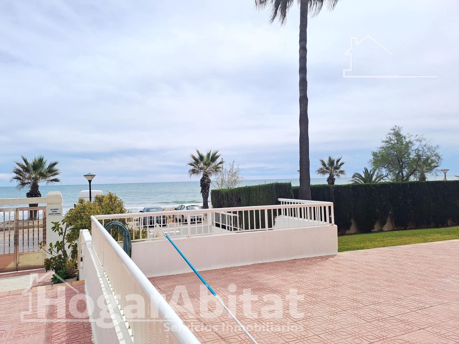 3 bedroom Flat for sale in Oropesa  with pool garage - € 225,000 (Ref: 9738602)
