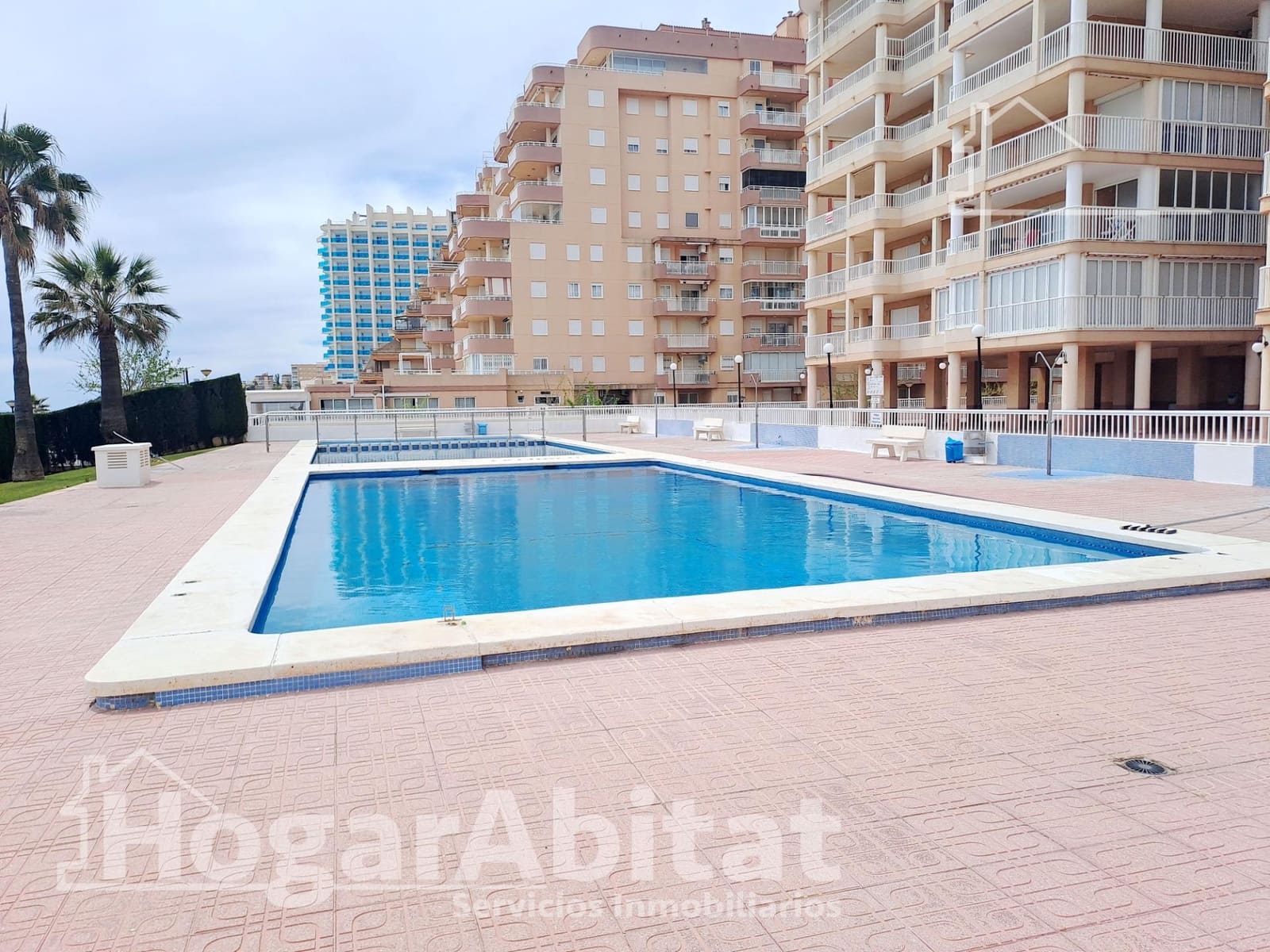 3 bedroom Flat for sale in Oropesa  with pool garage - € 225,000 (Ref: 9738602)