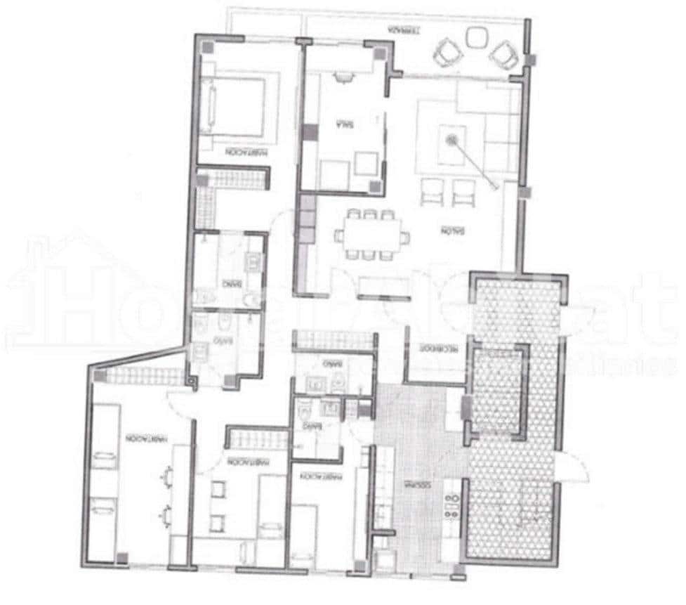 4 bedroom Flat for sale in Castello de la Plana with garage - € 230,000 (Ref: 9738603)