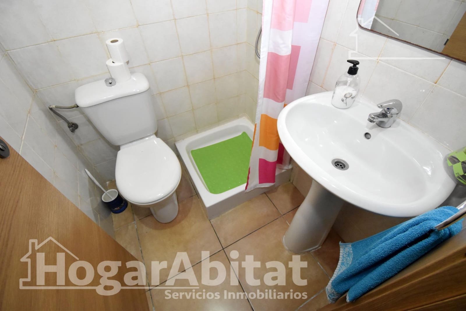 3 bedroom Flat for sale in Castello de la Plana - € 99,000 (Ref: 9738612)