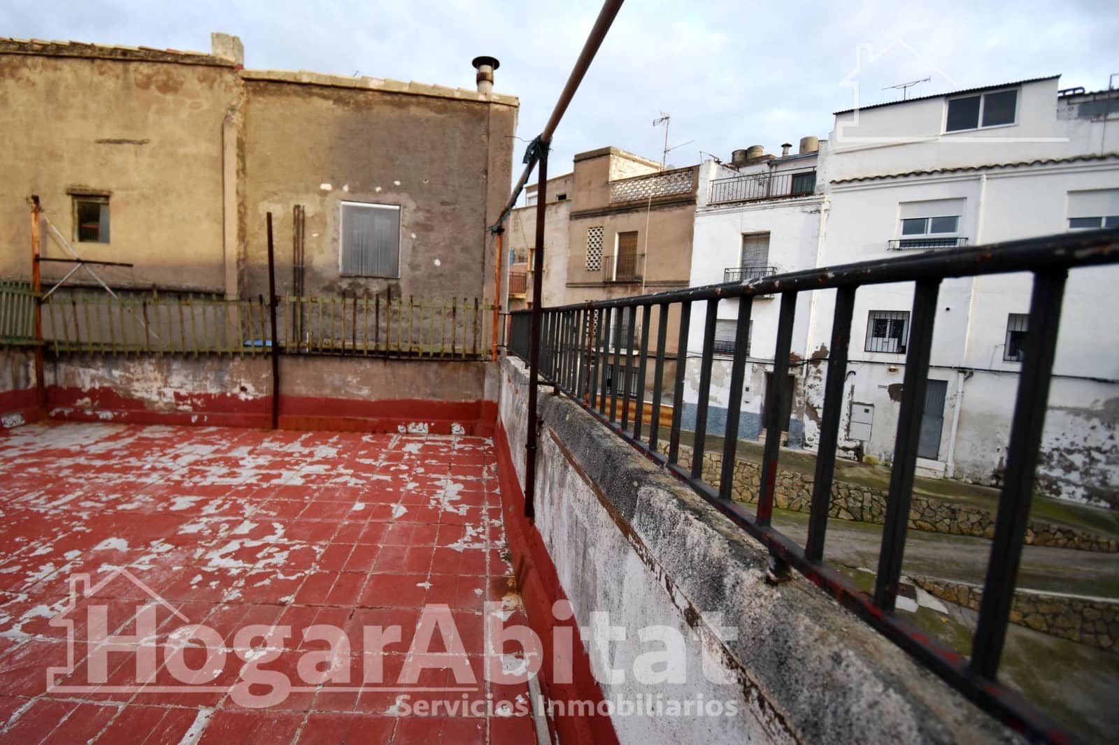 5 soveværelse Byhus til salg i Onda - € 70.900 (Ref: 9738625)