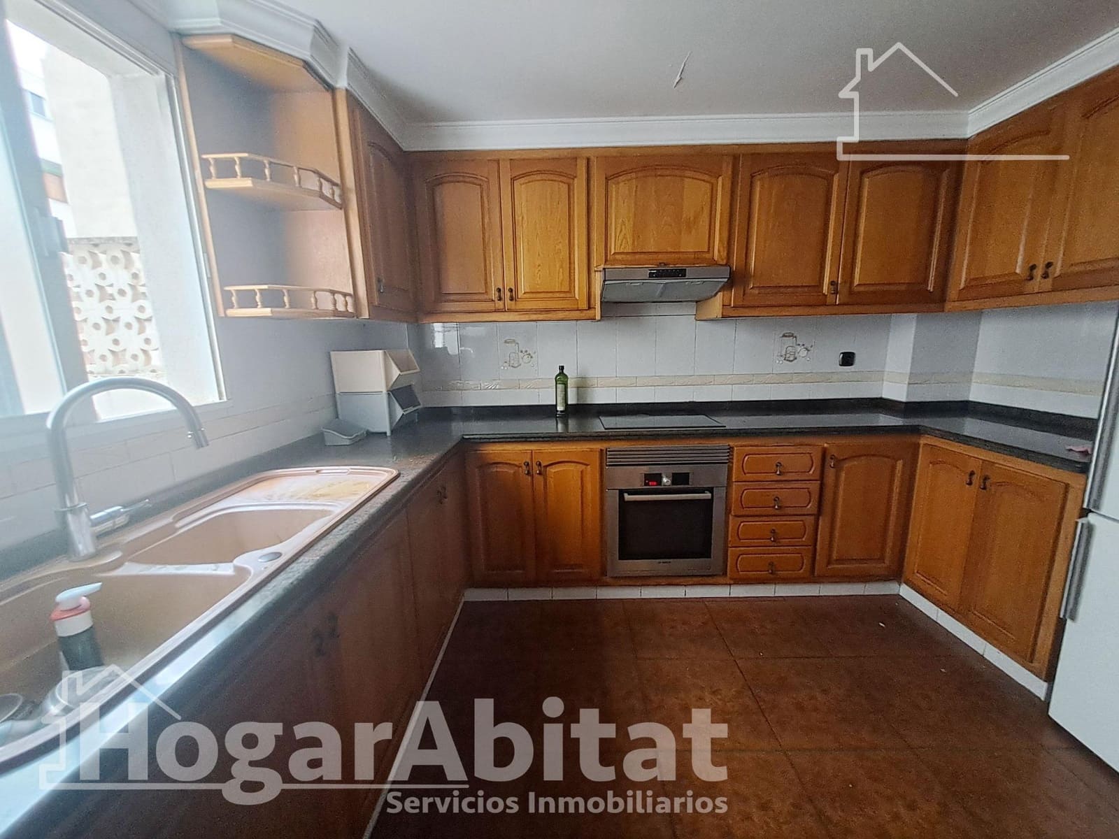 3 slaapkamer Huis te koop in Castello de la Plana met garage - € 270.000 (Ref: 9738626)
