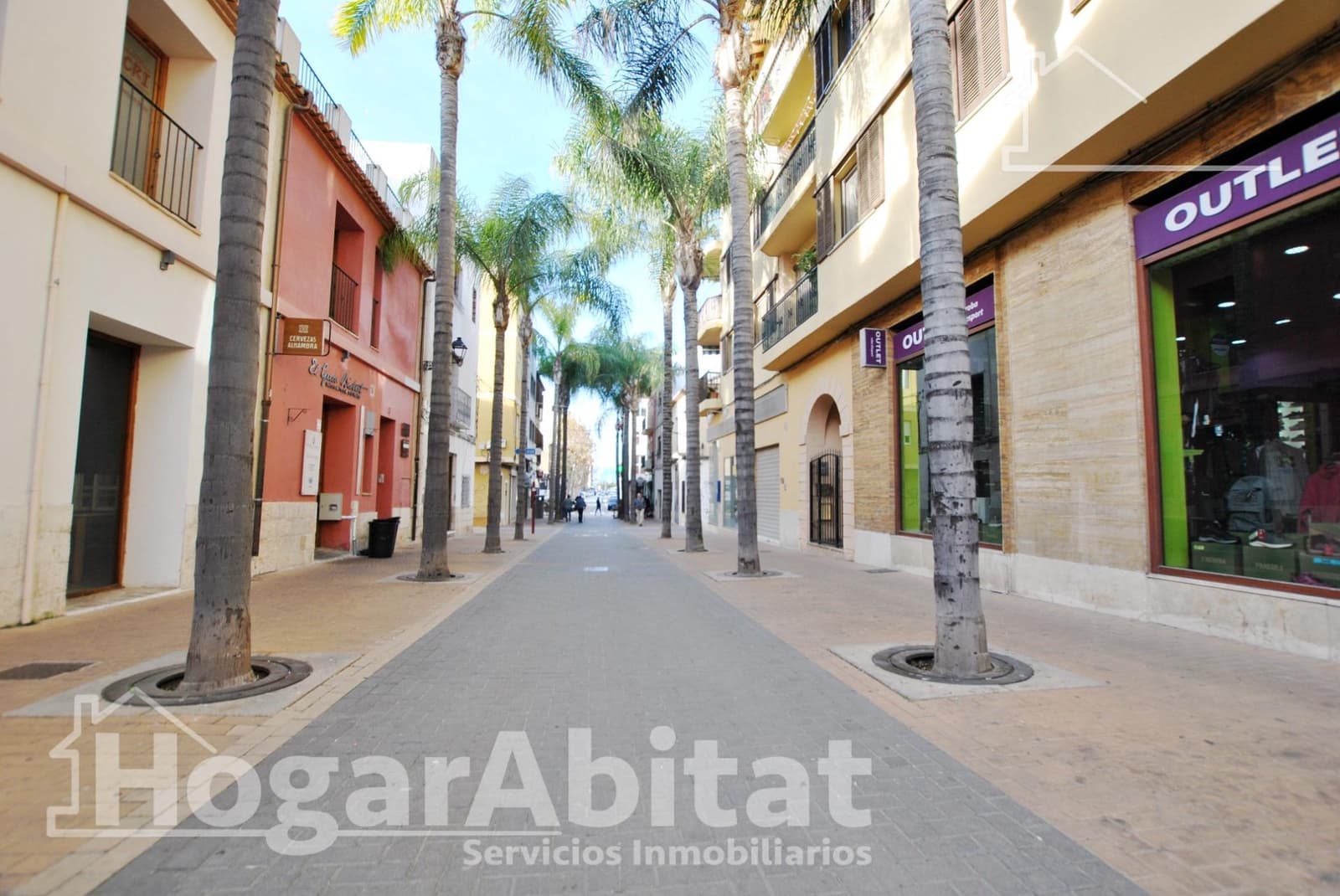 3 bedroom Flat for sale in Denia - € 155,000 (Ref: 9741771)