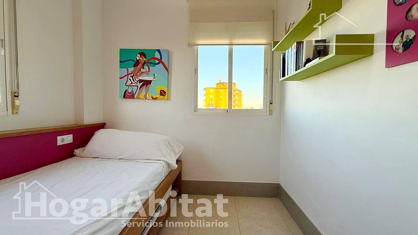 3 bedroom Flat for sale in Piles with pool garage - € 220,000 (Ref: 9741772)