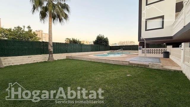 3 bedroom Flat for sale in Piles with pool garage - € 220,000 (Ref: 9741772)