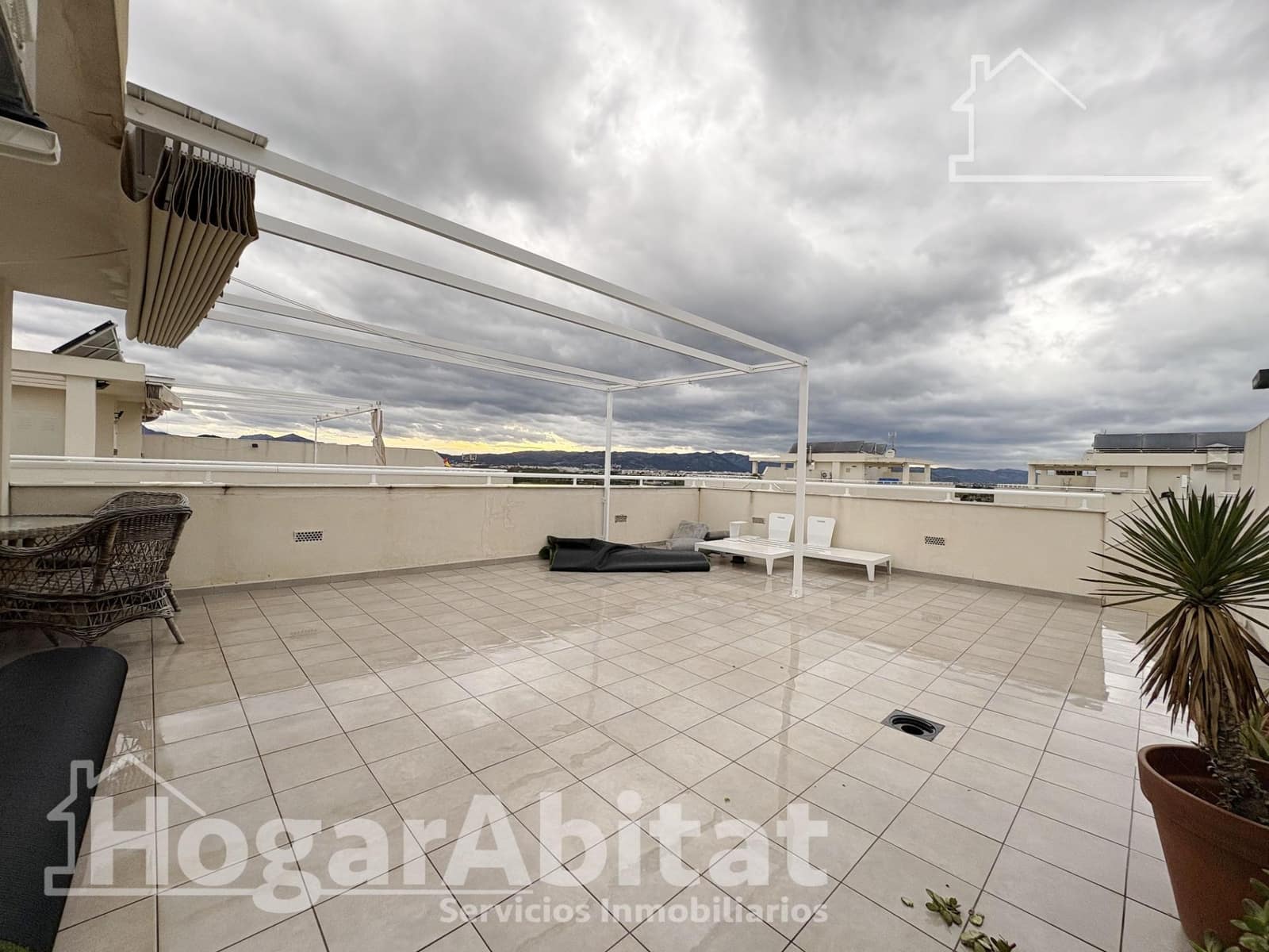 3 bedroom Penthouse for sale in Piles with pool garage - € 246,000 (Ref: 9741775)