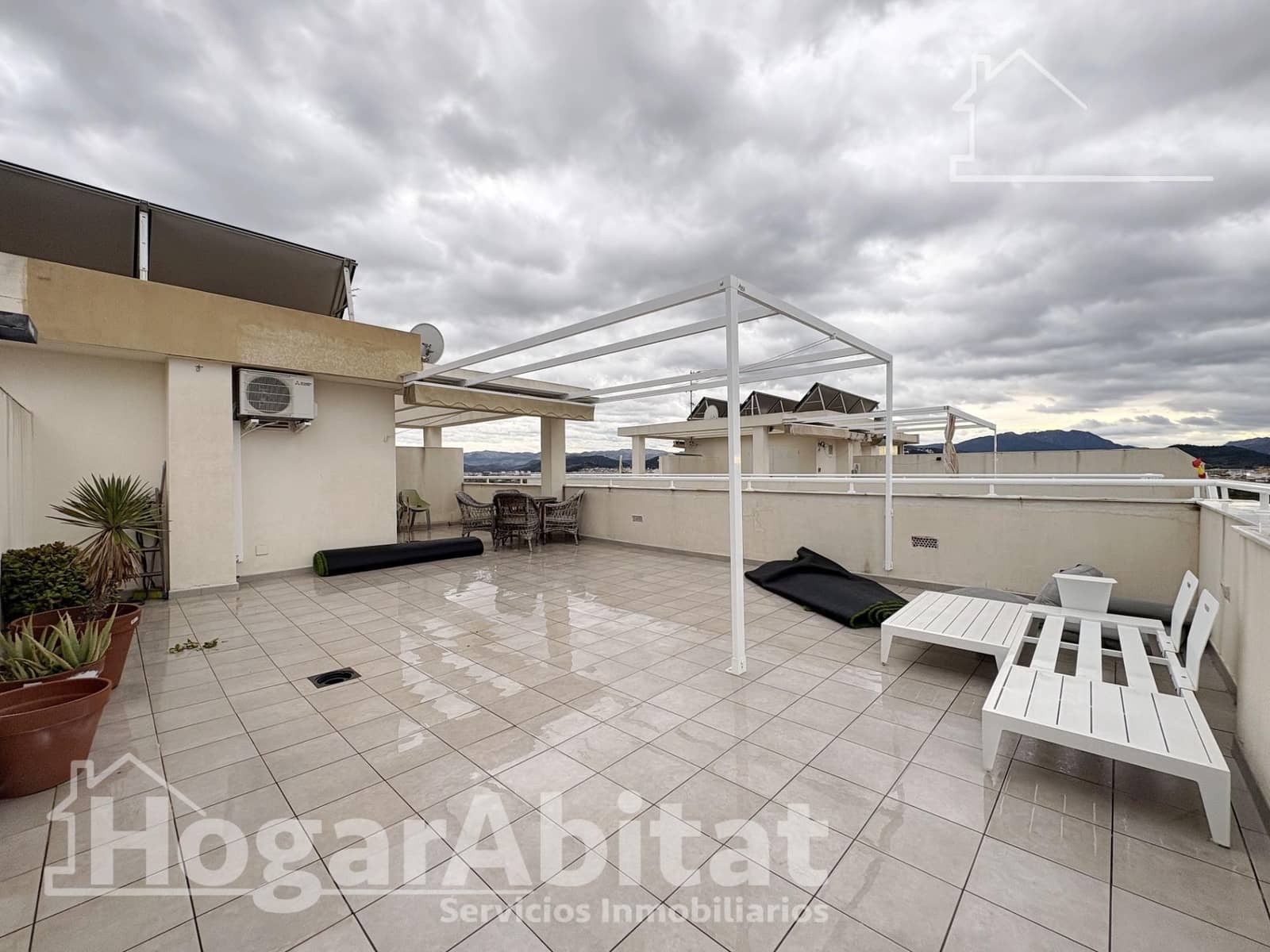 3 bedroom Penthouse for sale in Piles with pool garage - € 246,000 (Ref: 9741775)