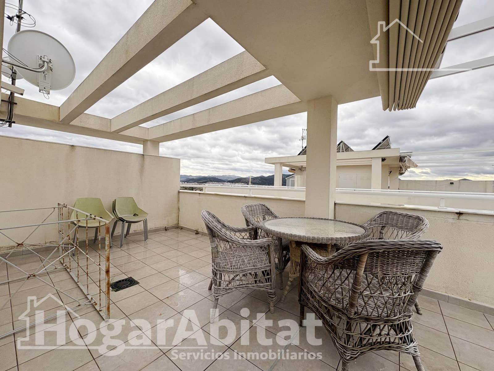 3 bedroom Penthouse for sale in Piles with pool garage - € 246,000 (Ref: 9741775)