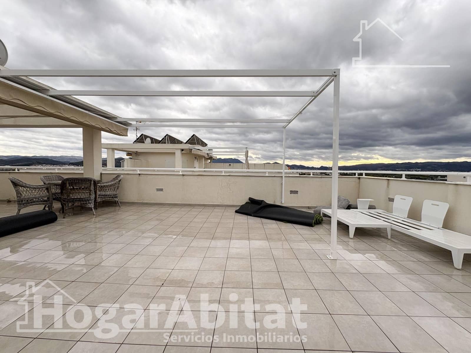 3 bedroom Penthouse for sale in Piles with pool garage - € 246,000 (Ref: 9741775)