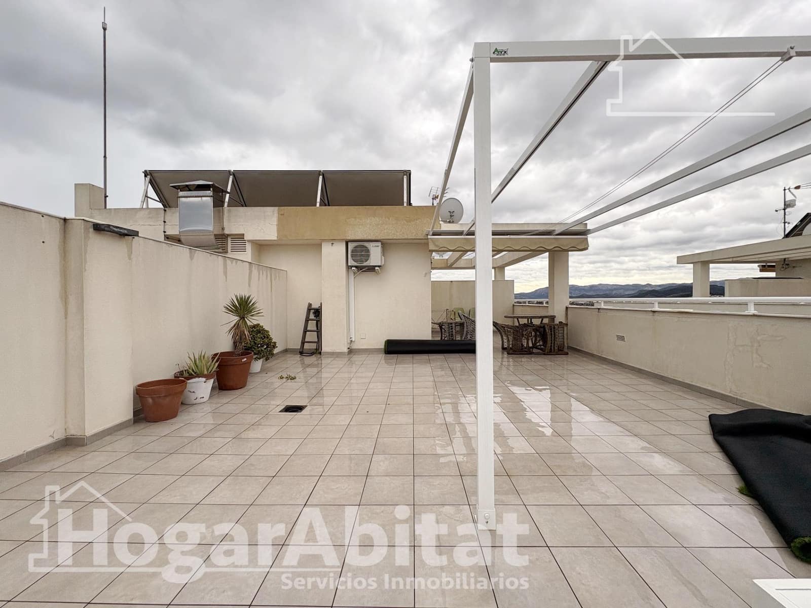 3 bedroom Penthouse for sale in Piles with pool garage - € 246,000 (Ref: 9741775)