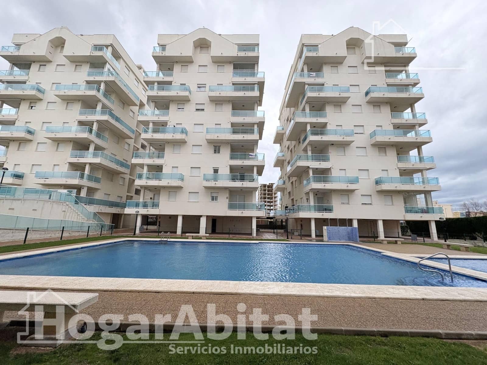 3 bedroom Penthouse for sale in Piles with pool garage - € 246,000 (Ref: 9741775)