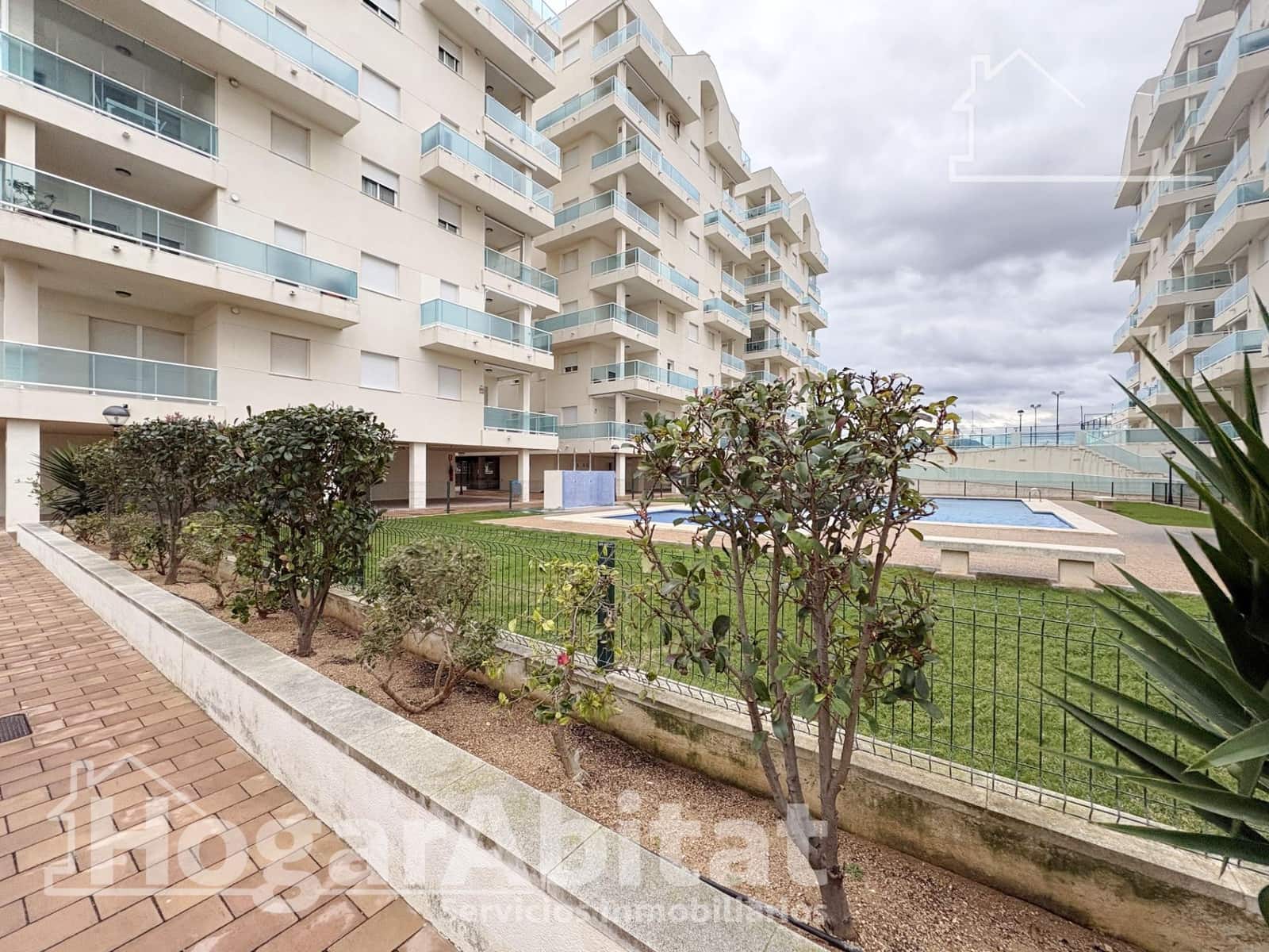 3 bedroom Penthouse for sale in Piles with pool garage - € 246,000 (Ref: 9741775)